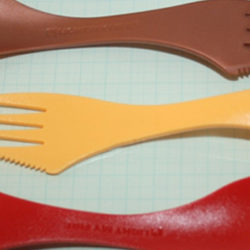 Aprendiendo a utilizar los cubiertos