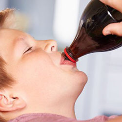Los refrescos en la alimentación de los niños