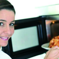 ¿Por qué algunas comidas saben mejor al día siguiente?