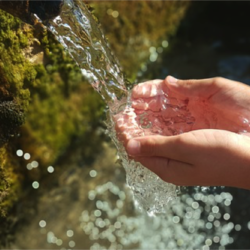 Estos son los beneficios del agua para el corazón